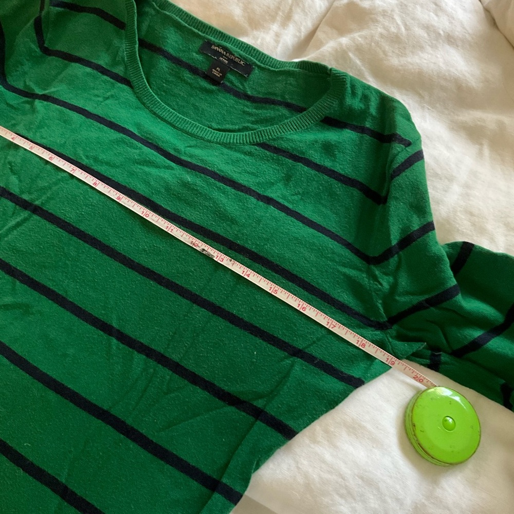 🍄3/$20 SzPL BR sweater